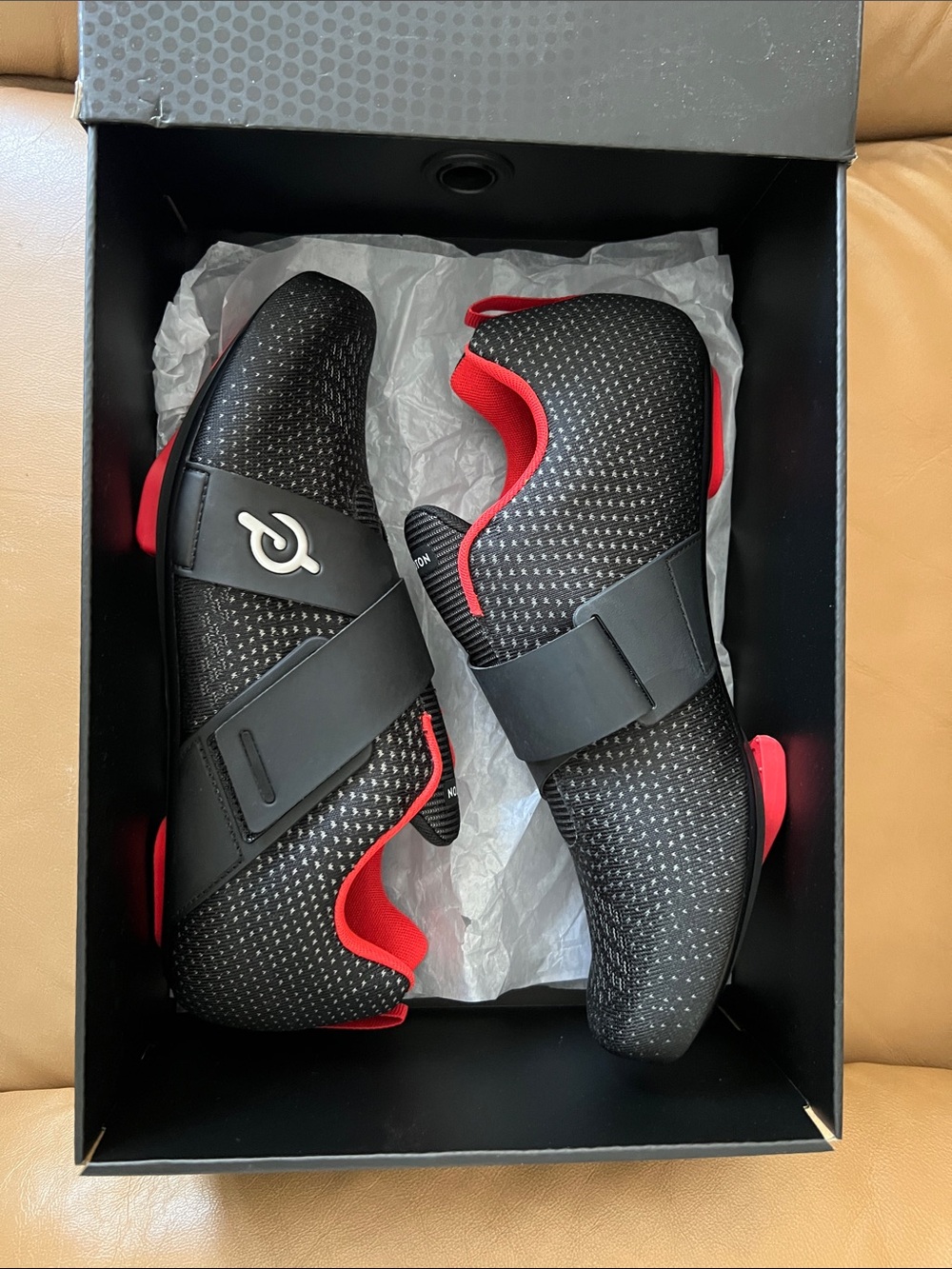 Like new in box! Peloton Cycling Shoes - Black Size Mens 11M/ Womens 12.5